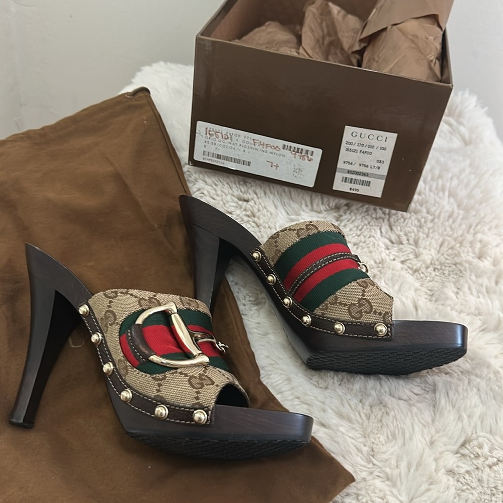 Gucci Women's Black and Multicolor Slide Sandals - Picture 3 of 5